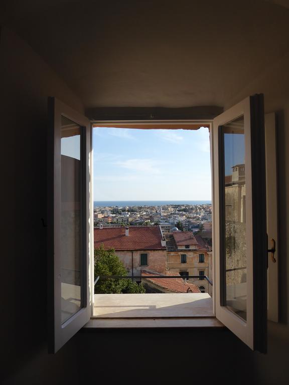 Torrione San Giovanni II Terracina Eksteriør billede