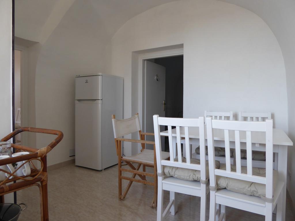 Torrione San Giovanni II Terracina Eksteriør billede